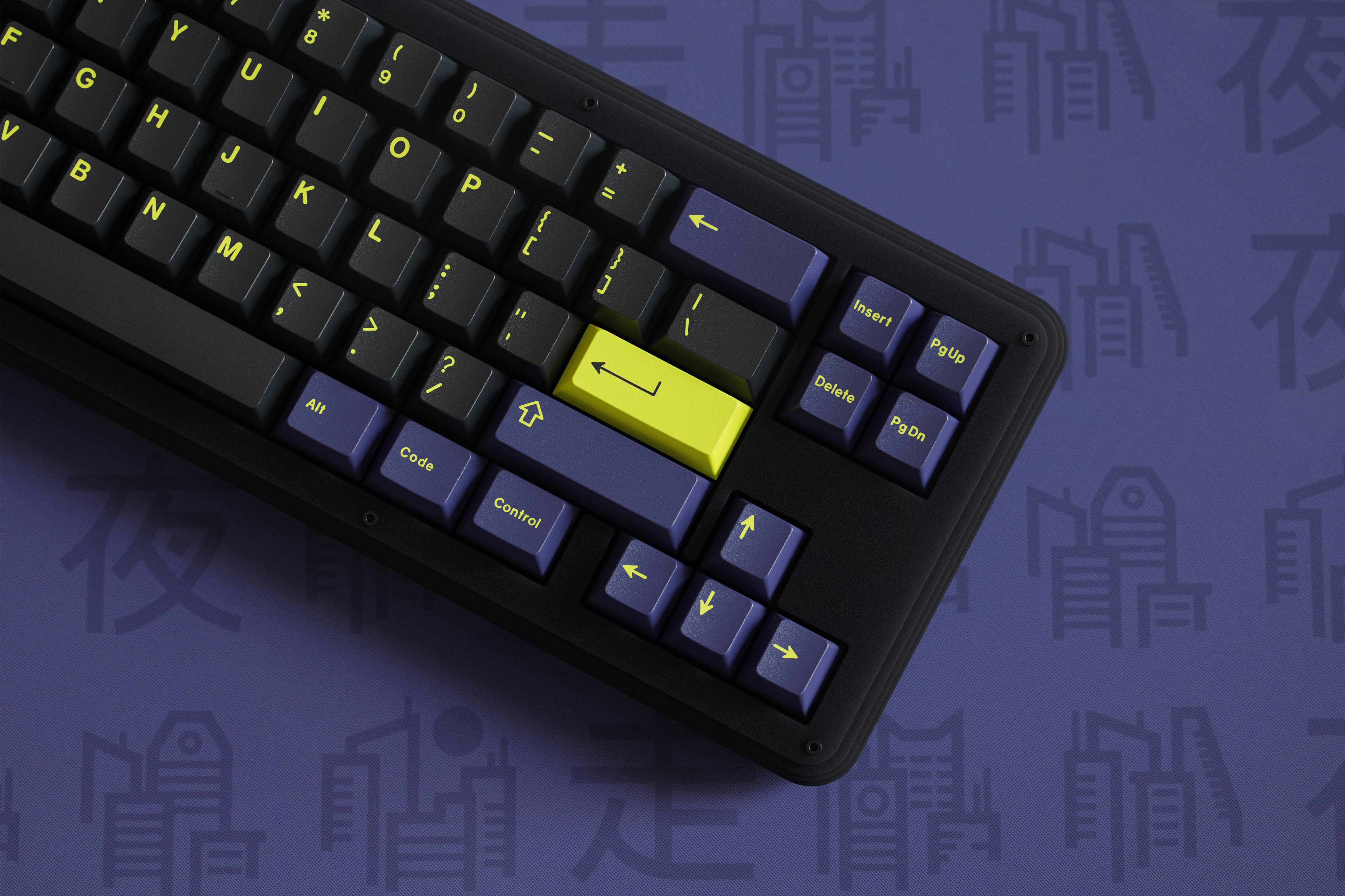 GMK CYL Night Runner Keycaps-Space Cables-gmk keycaps-gmk keyboard-custom keycaps-keycaps-keyboard keycaps