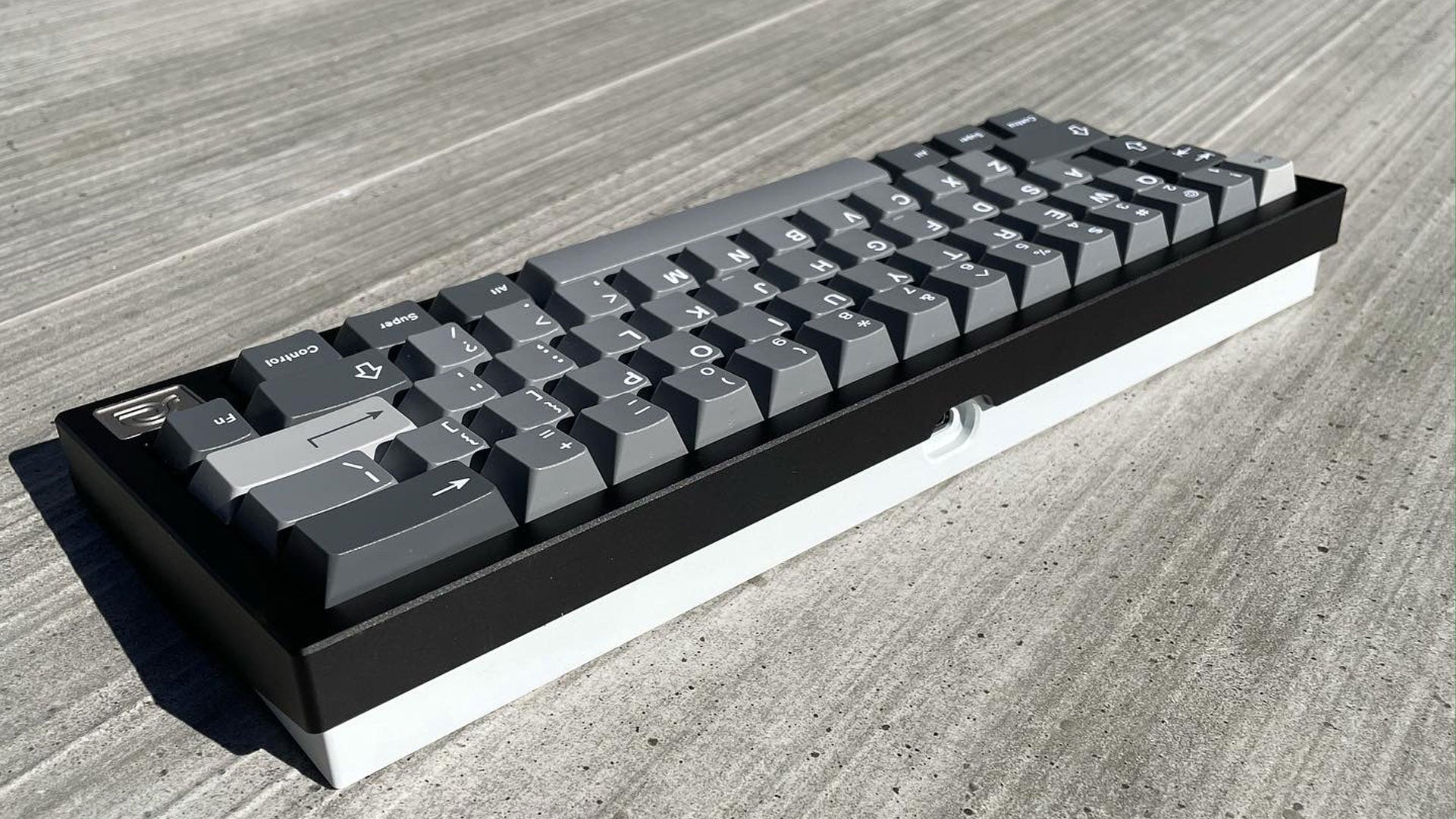 Nazare-1-60-W1-Accessories-Mechanical-Keyboard-10